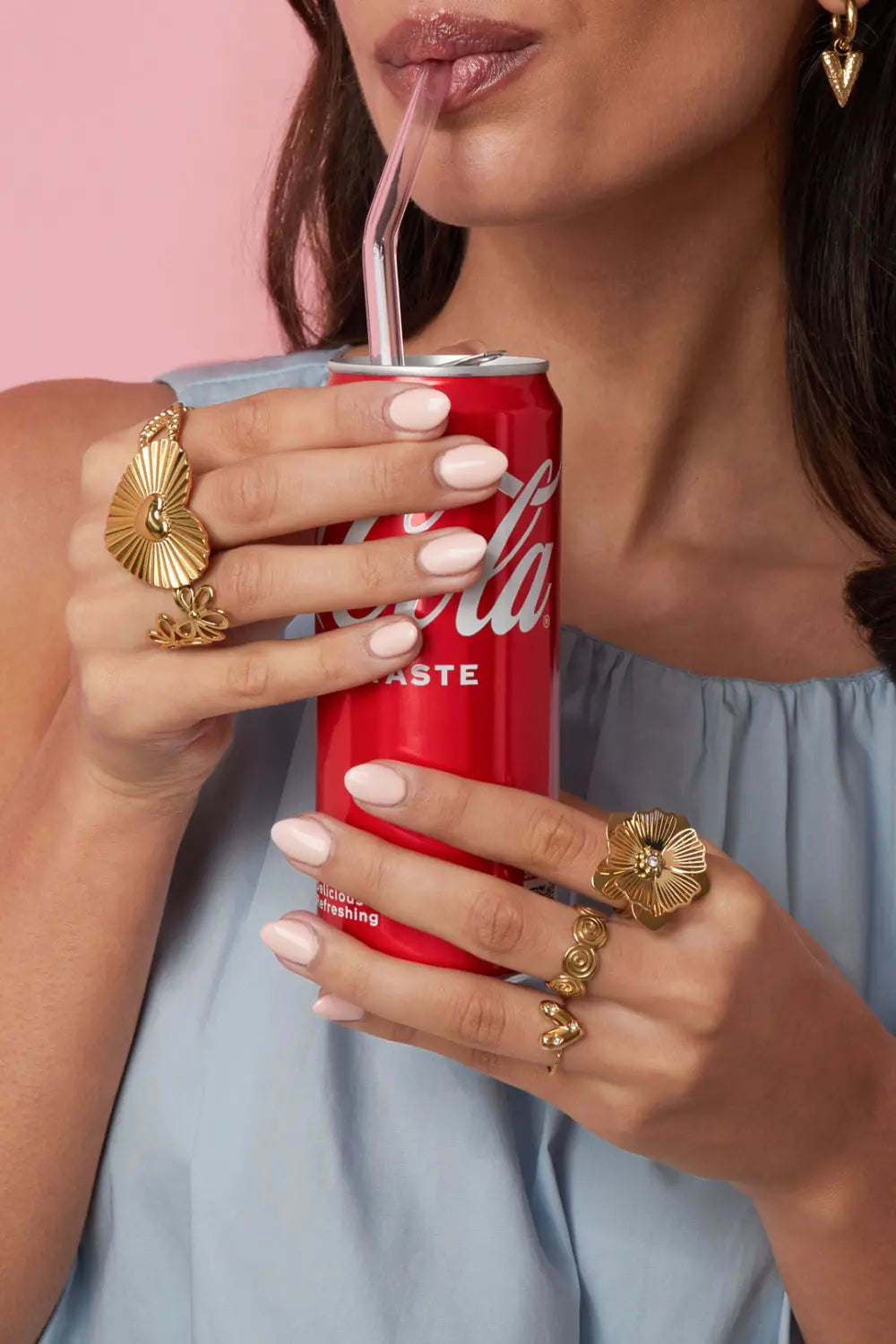 Gouden Bloemen Ring met Strass Steentjes – Stainless Steel