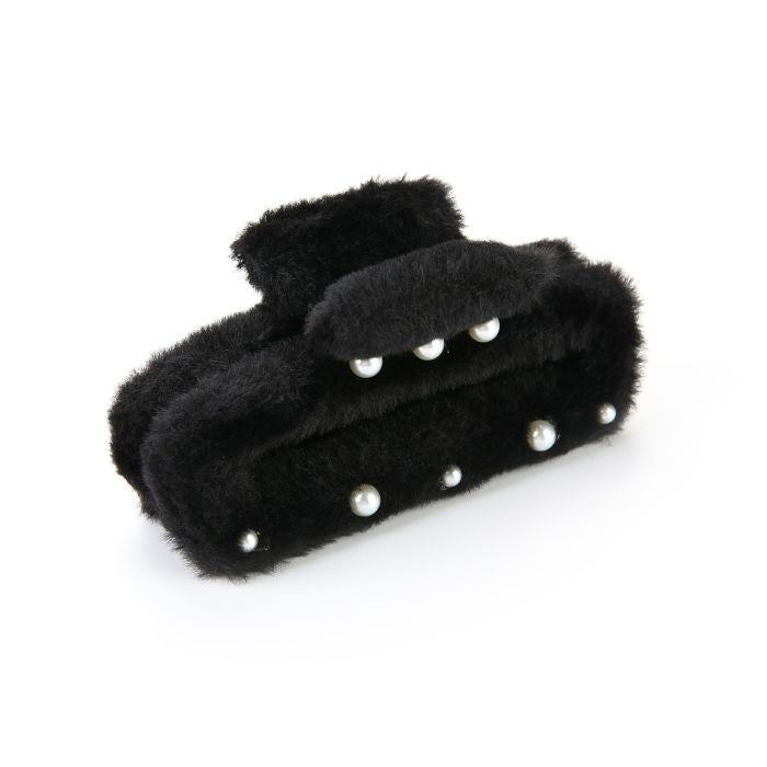 Fluffy haarclip met parels